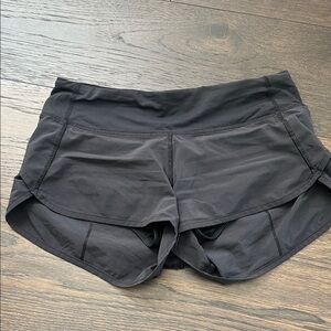 Lululemon Women's Black Speed Up Shorts - Like New